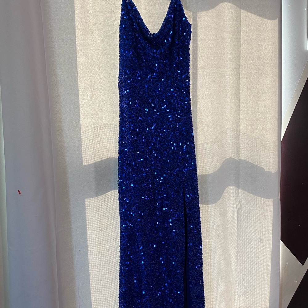 Elegant Blue Sequin Dress